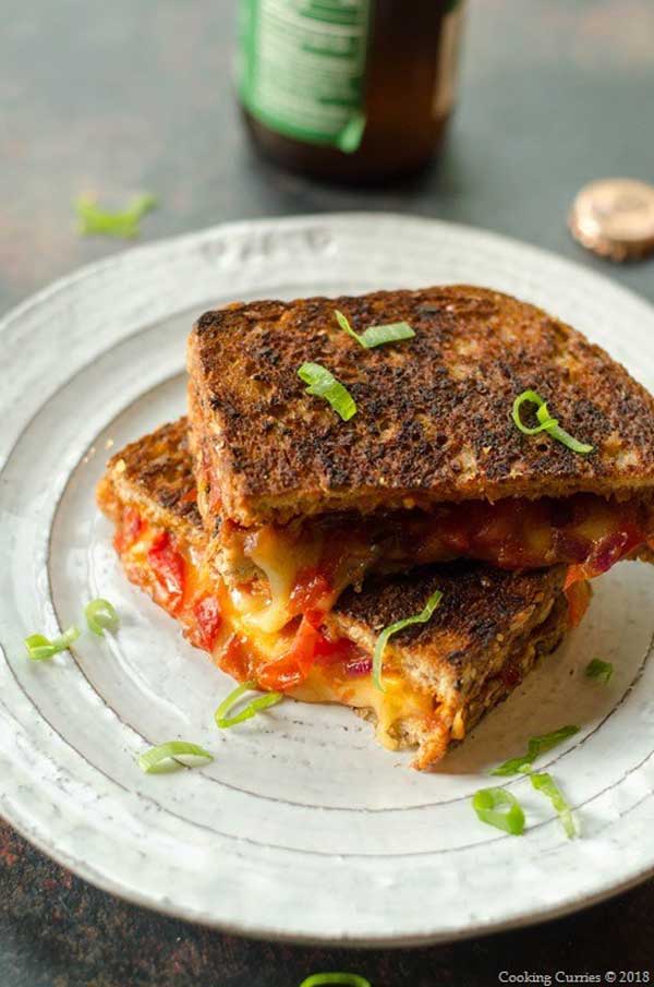 Best grilled cheese ideas with tomato by cookin curries