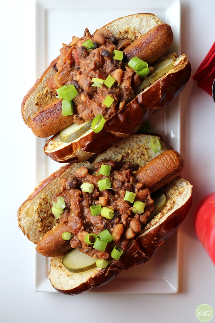 Gourmet Chili Dogs - Bev Cooks