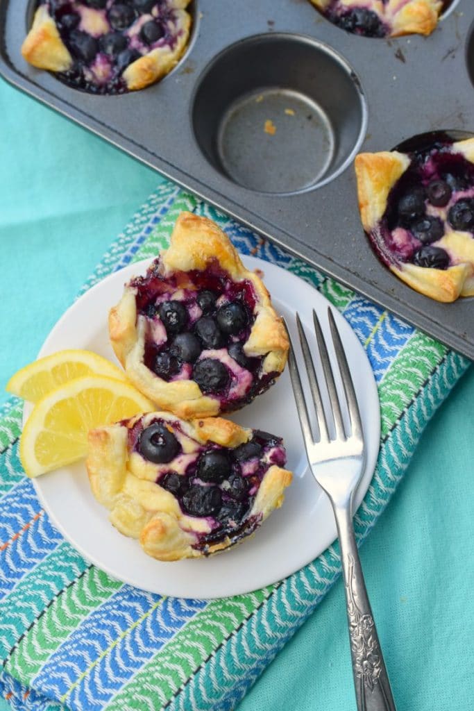 Baked Blueberry Cheesecake Tarts from puff pastry dough