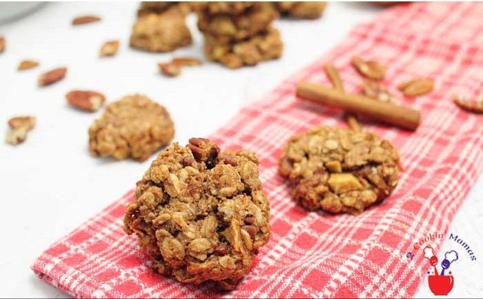 apple oatmeal donuts on a napkin