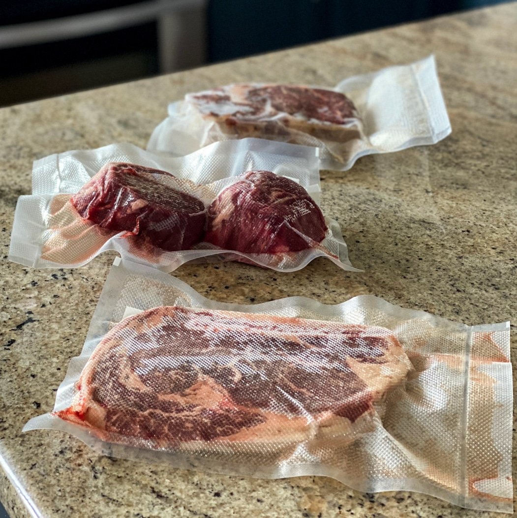 How To Vacuum Seal Meat For Sous Vide Meal Prepping ...