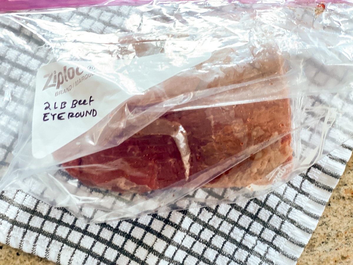 What is Sous Vide Cooking? A Beginner's Guide - RecipeTeacher