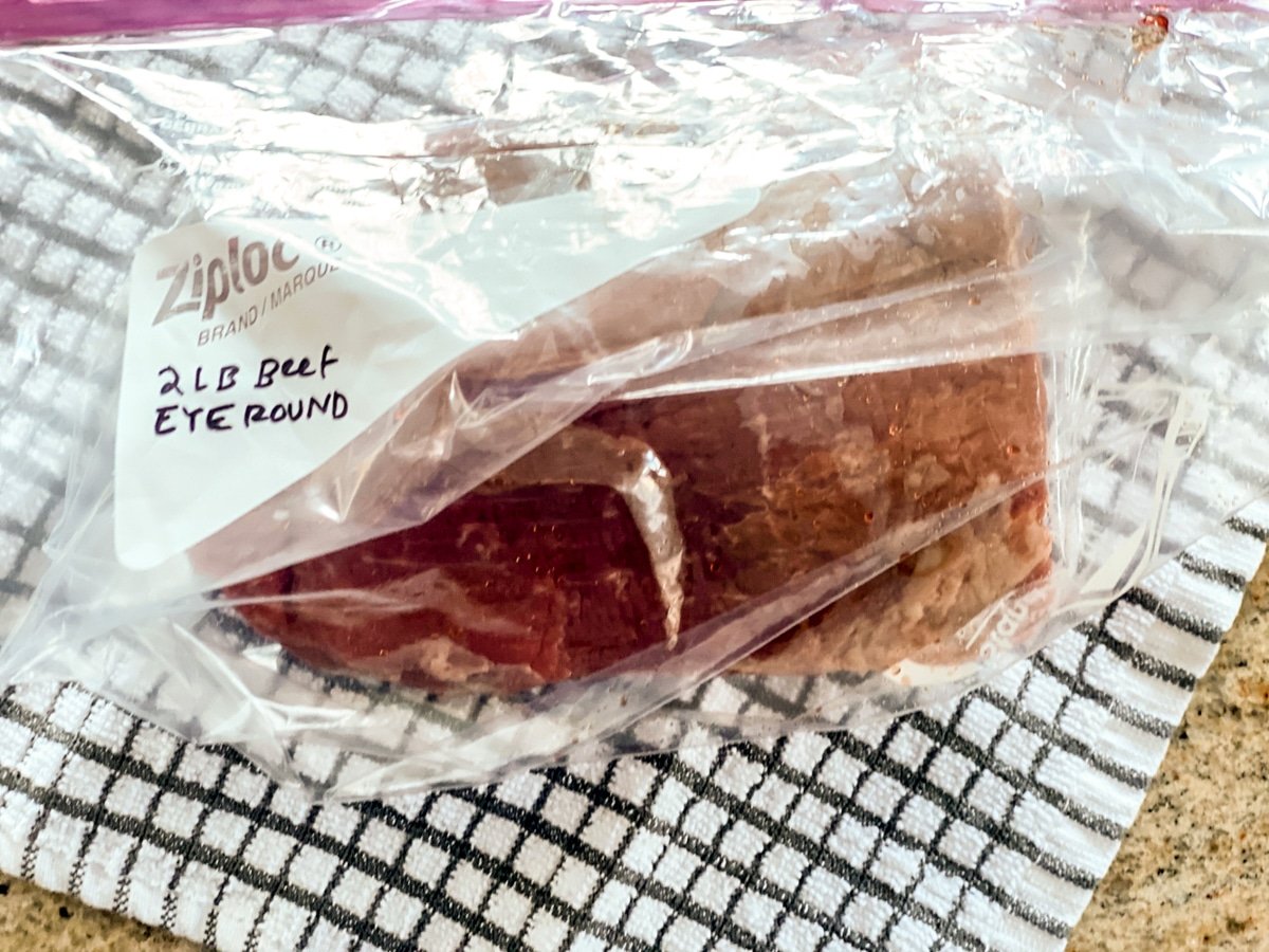 Sous vide cooking beef in ziploc bags