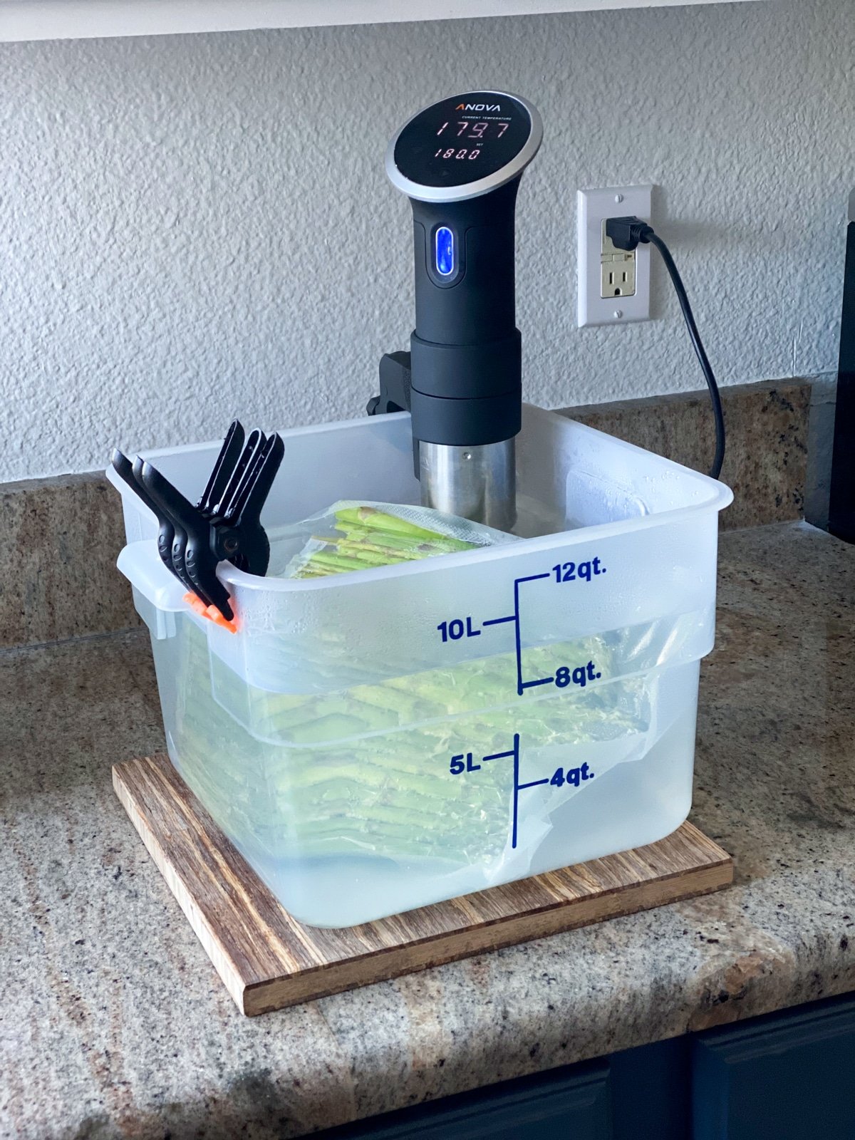 cooking frozen asparagus with anova sous vide machine