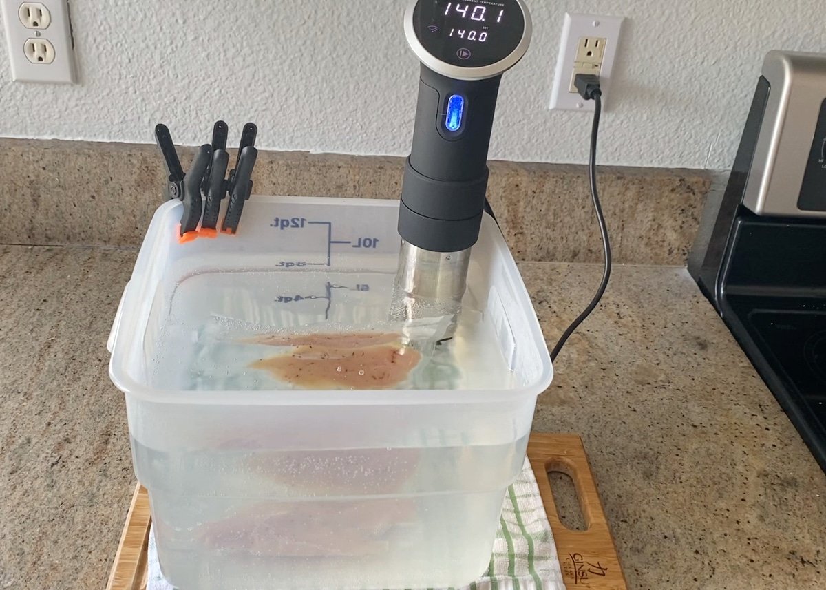 sous vide cooking chicken breast from frozen