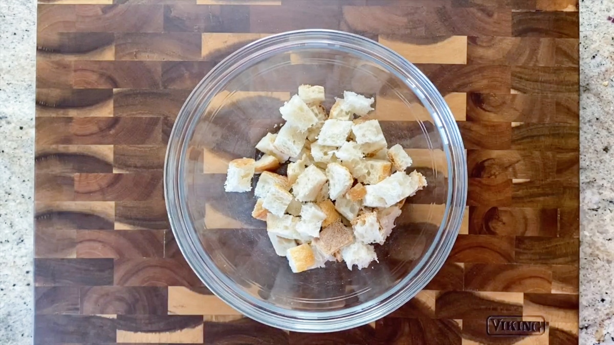 cubed baguette for croutons