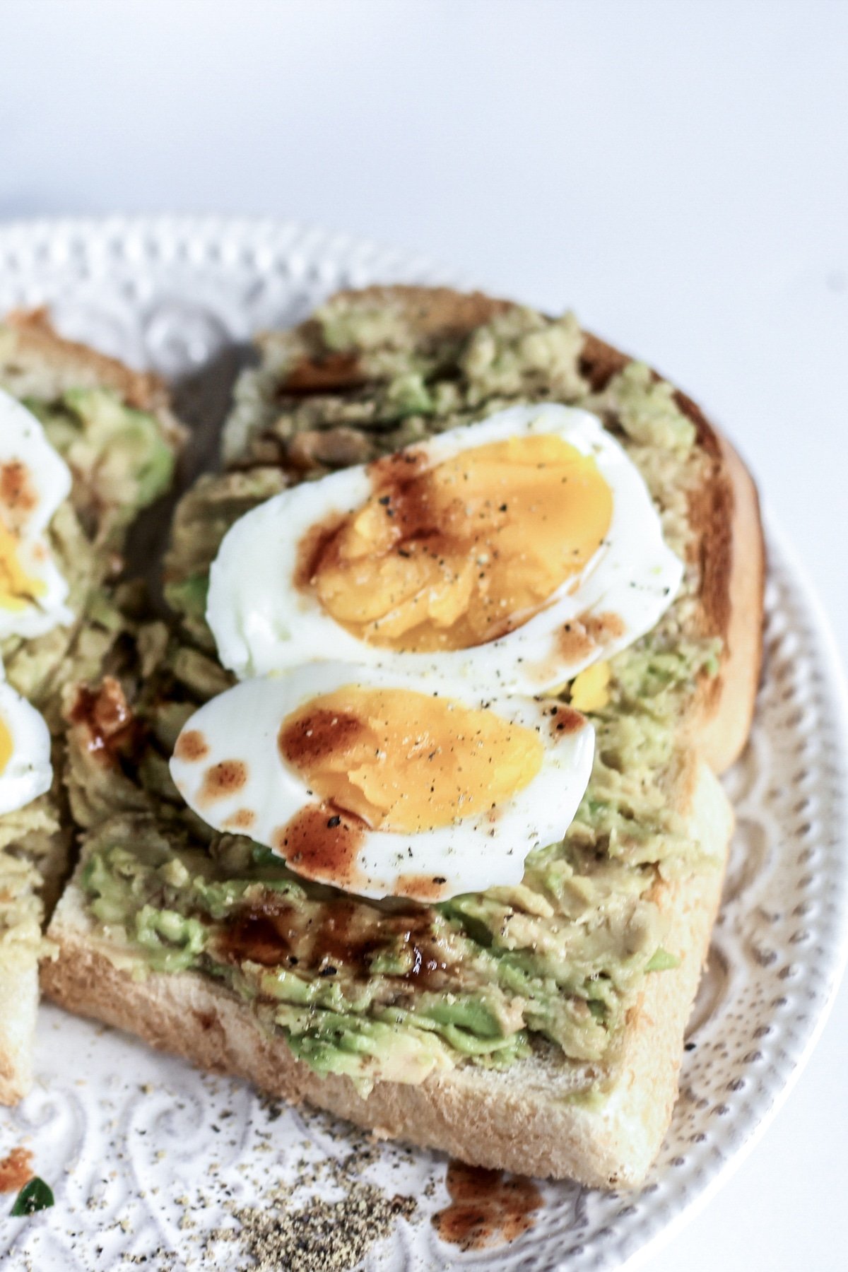 Garlic Avocado Toast With Sous Vide Soft Boiled Egg