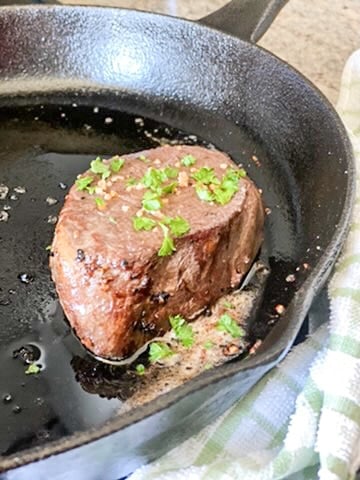 cast iron skillet finishes sous vide fillet mignon recipe