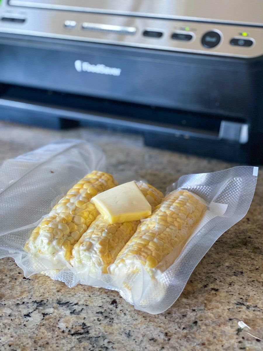 vacuum sealing sous vide sweet corn for sous vide cooking with foodsaver 4400