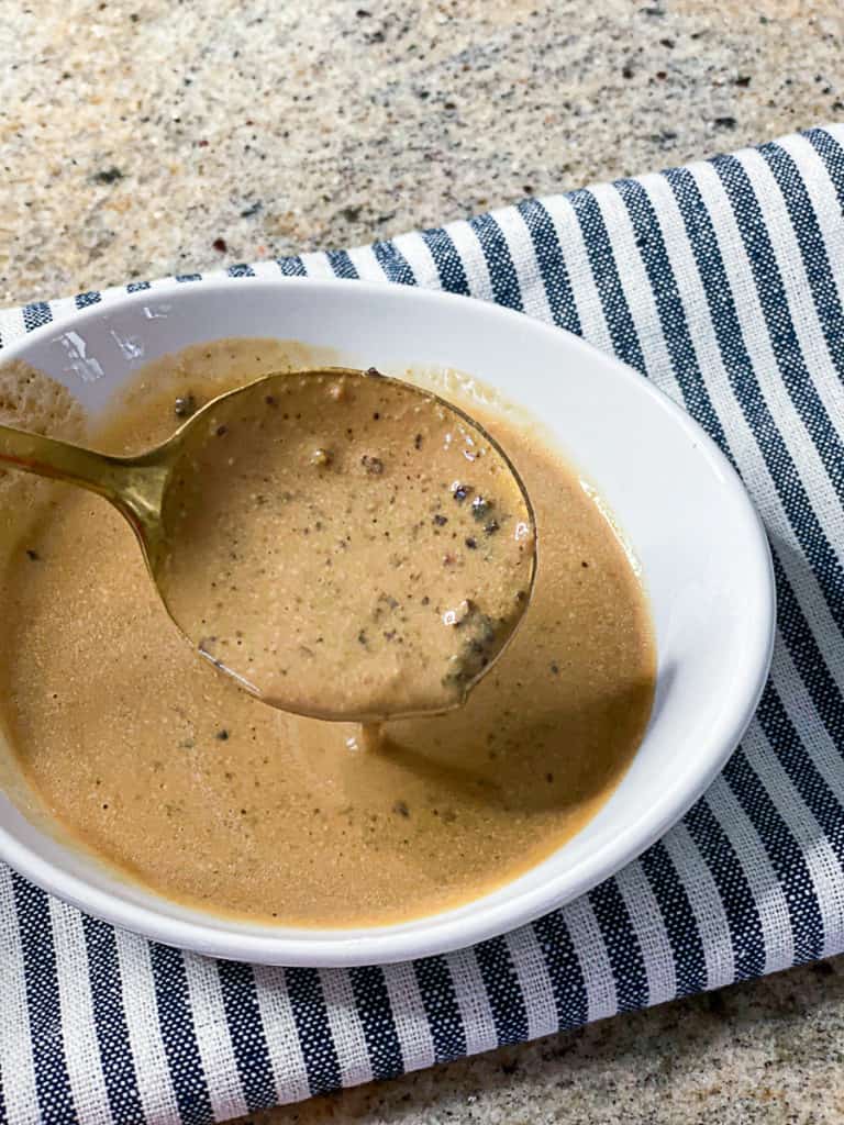 Steak with Creamy Shallot Peppercorn Sauce by diningbykelly