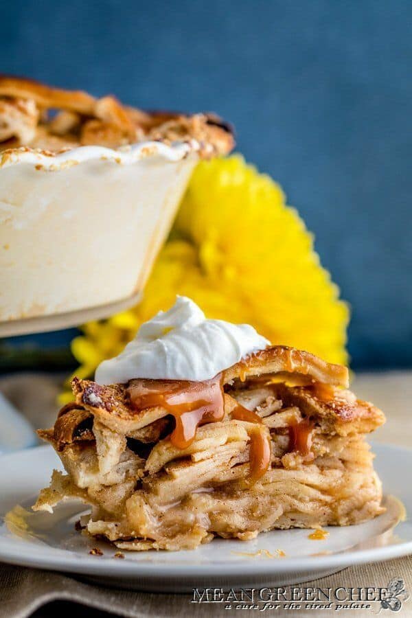 Caramel Apple Pie 