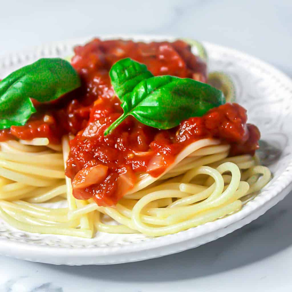 Simple Pasta Sauce With Diced Tomatoes