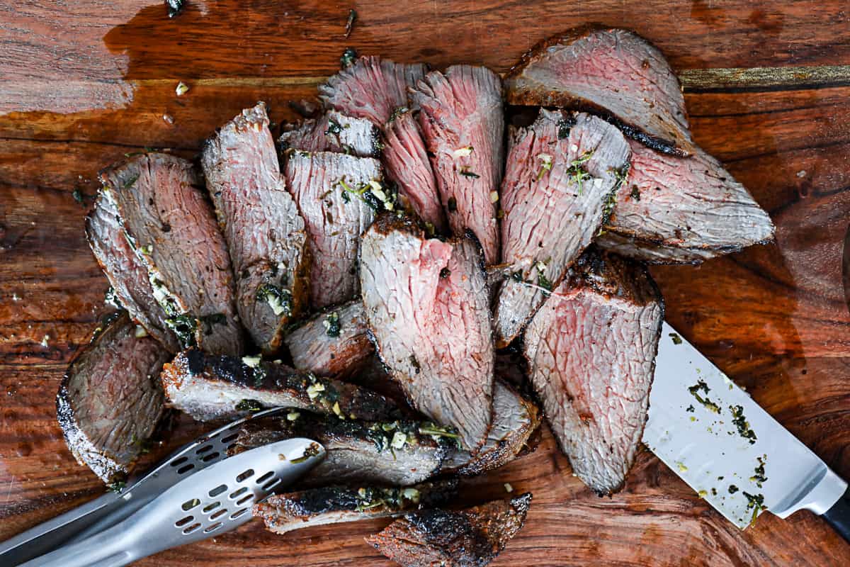 Carving tri tip steak with a chefs knife