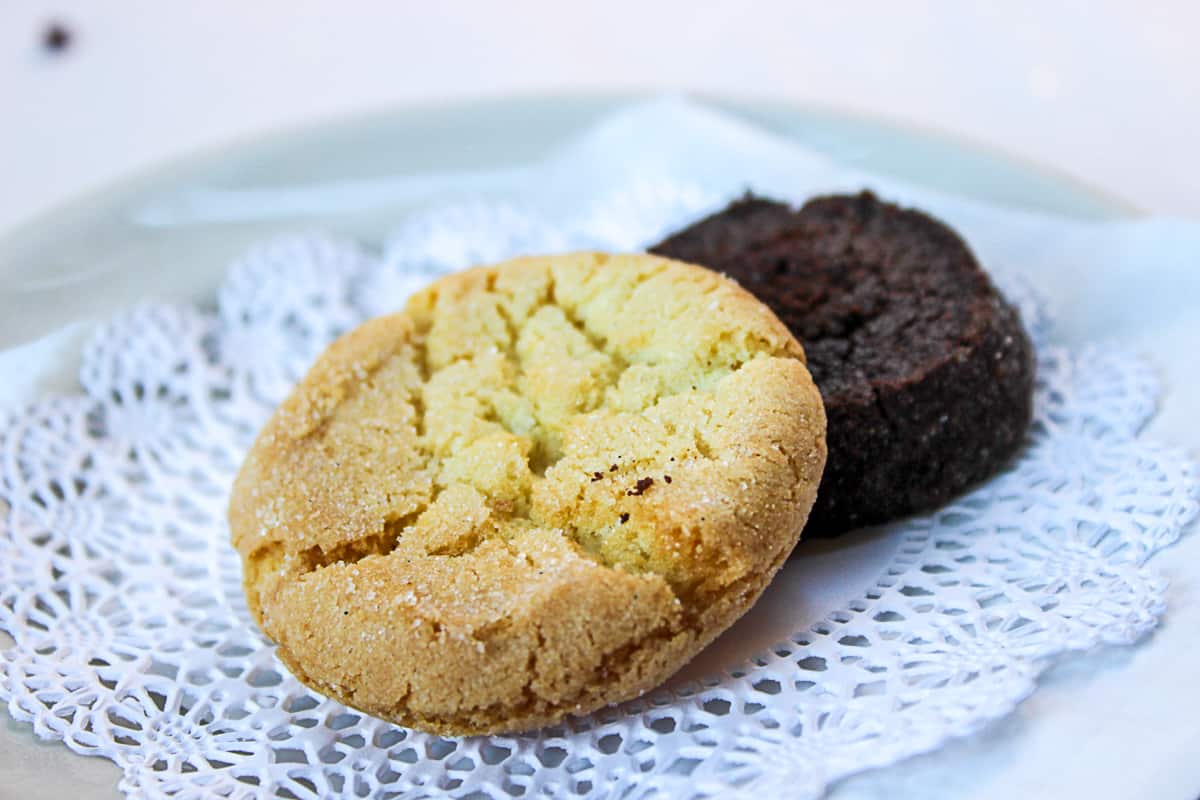 Portland's Mother's Bistro desserts cookies.