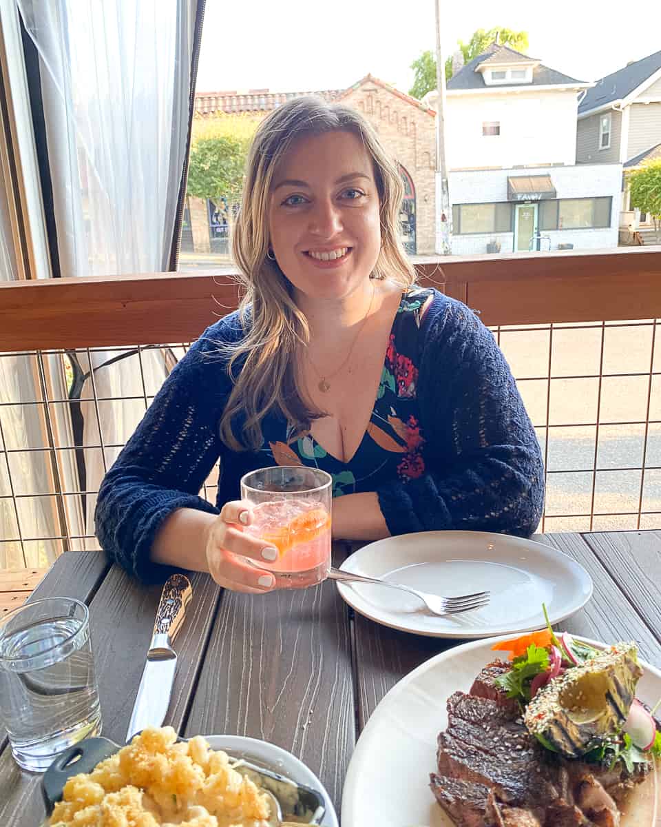 Portland Food Blogger Jenna Passaro at Laurelhurst Market