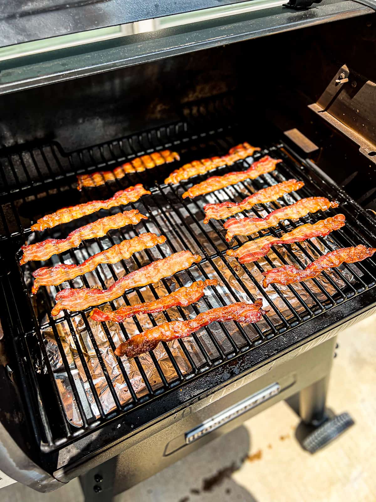 Open Traeger Grills Smoking Bacon strips