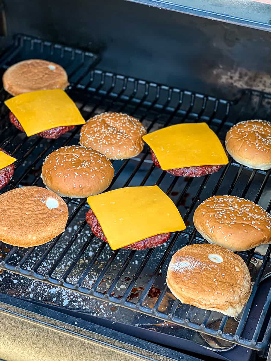 Smoked Burgers with cheese and buns on Traeger Grills