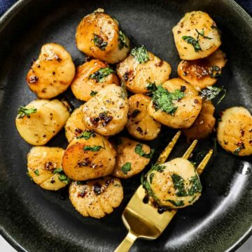 Traeger Smoked Scallops with butter sauce and herbs