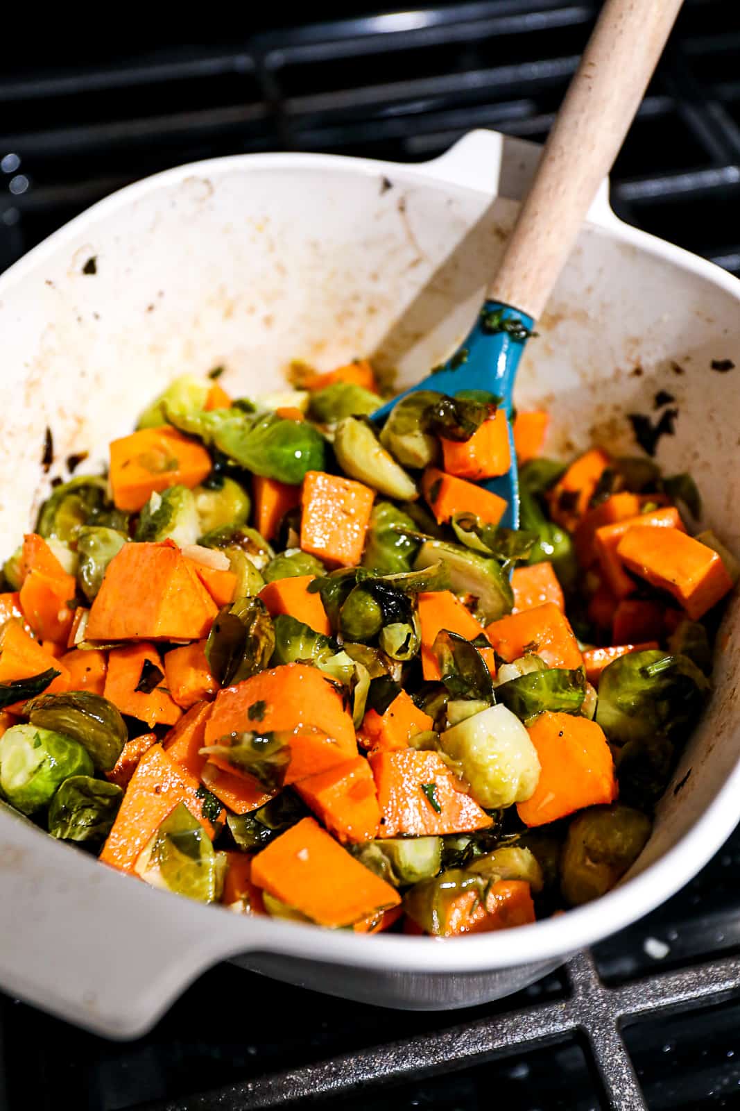Cooking Brussels Sprouts With Sweet Potatoes in oven