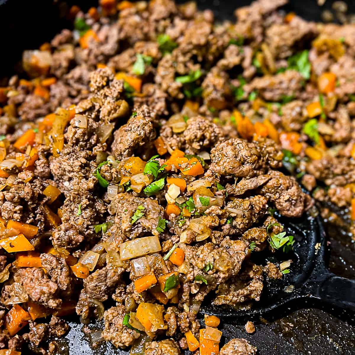 Easy Ground Beef And Veggie Taco Skillet