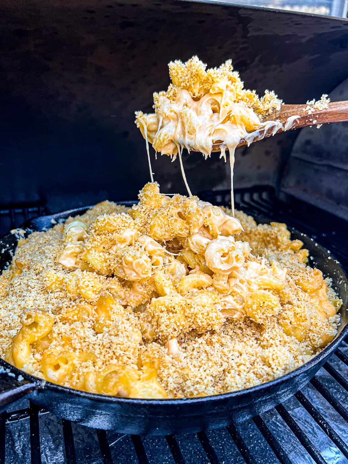 Smoked Macaroni with Cheese On The Traeger Grills