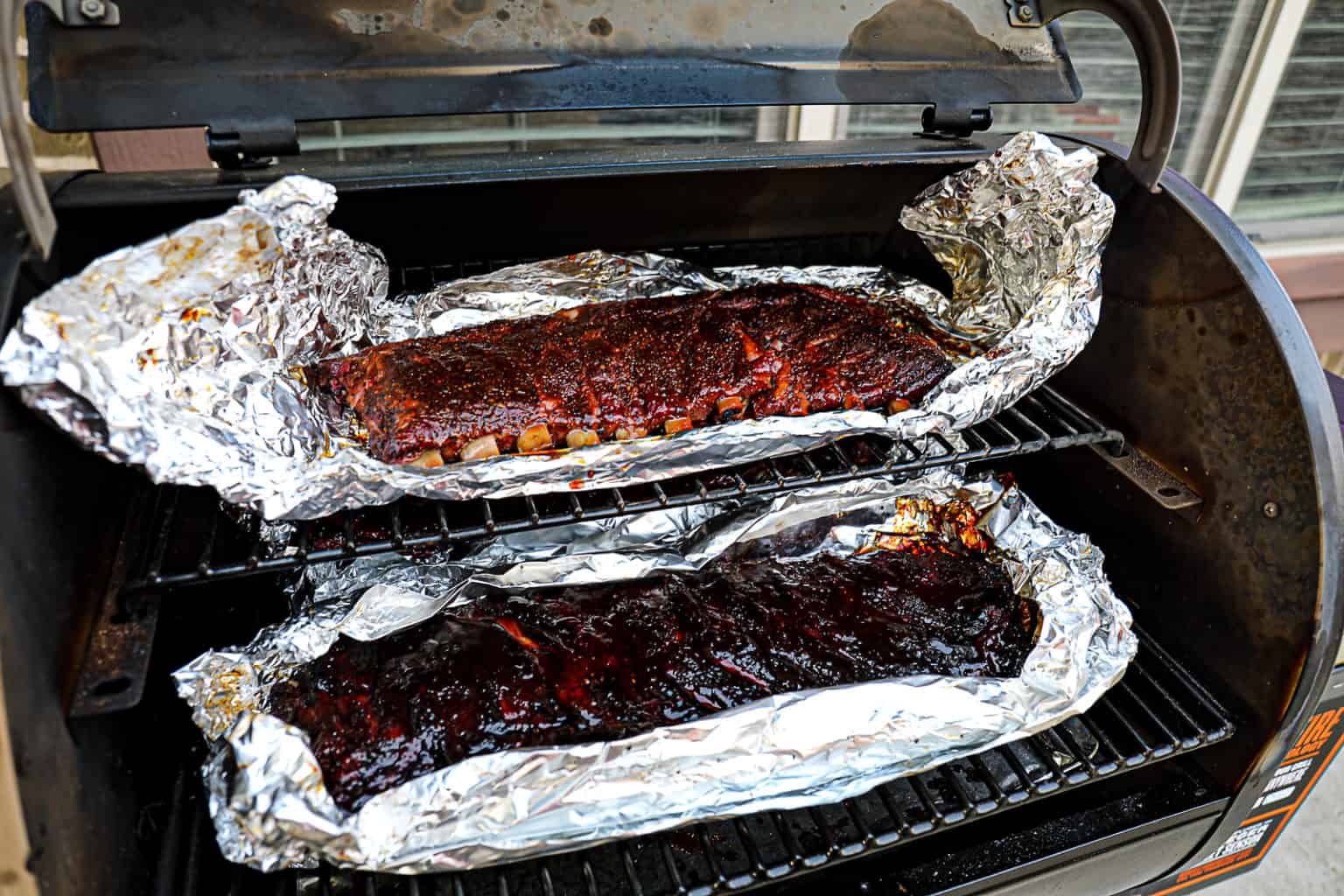 Best Traeger Smoked St Louis Style Ribs (BBQ Pork Rack) Sip Bite Go