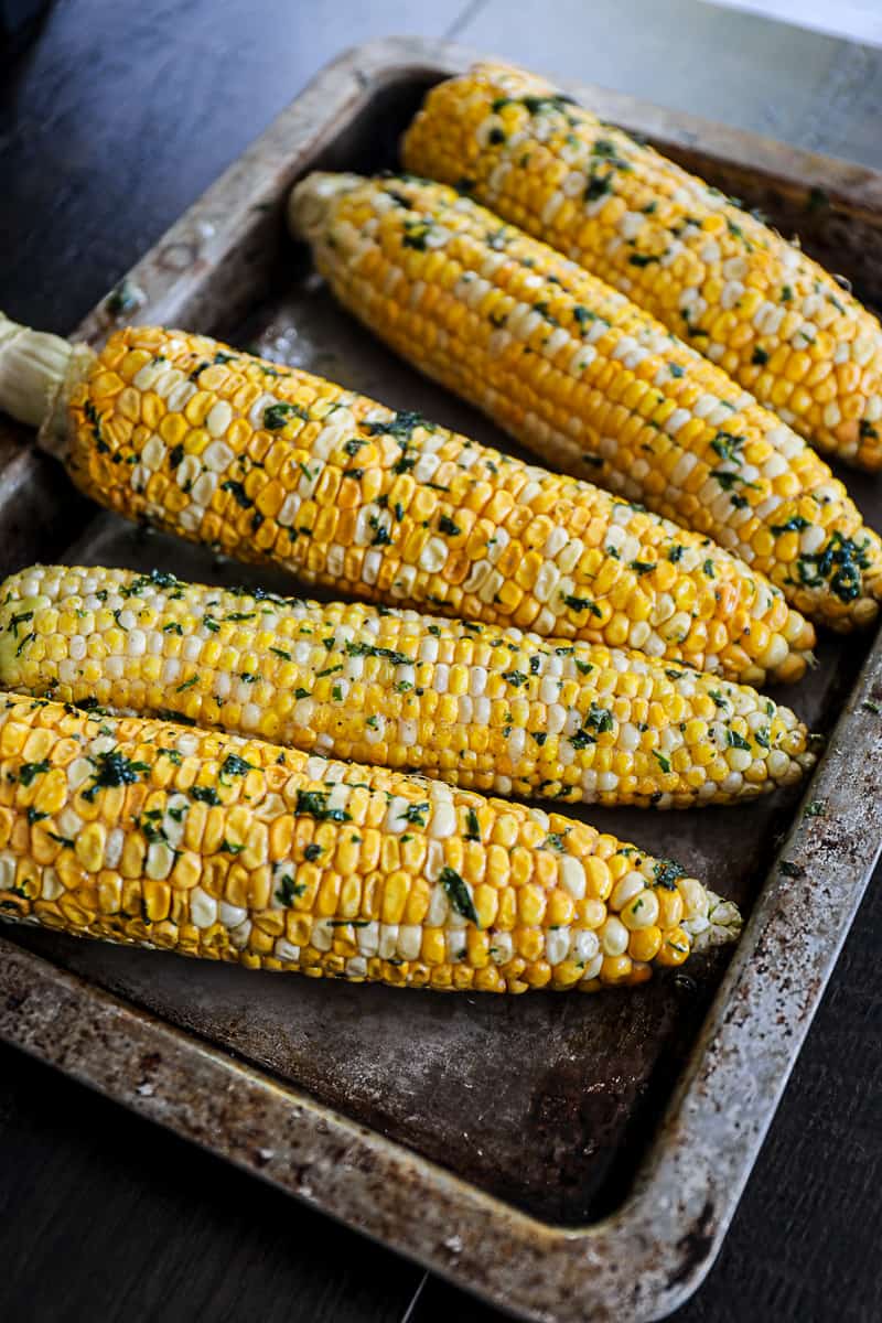 Party Tray with Smoked Side Dish Corn On The Cob