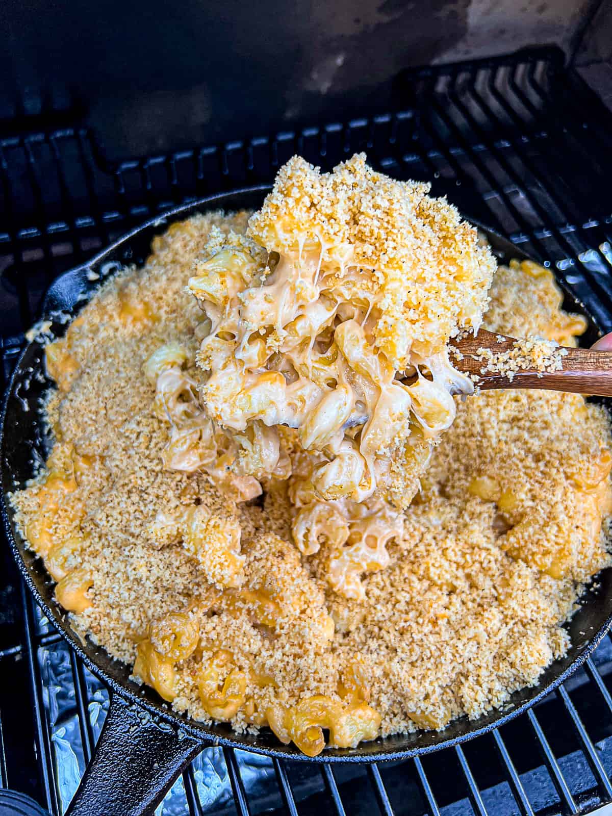 Traeger Smoker Recipe for Game Day Mac And Cheese With Gouda