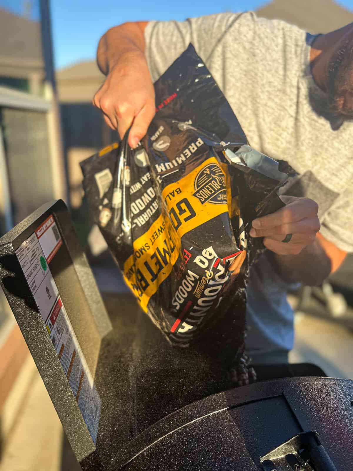 Using Bear Mountain Pellets on Traeger Ironwood 650