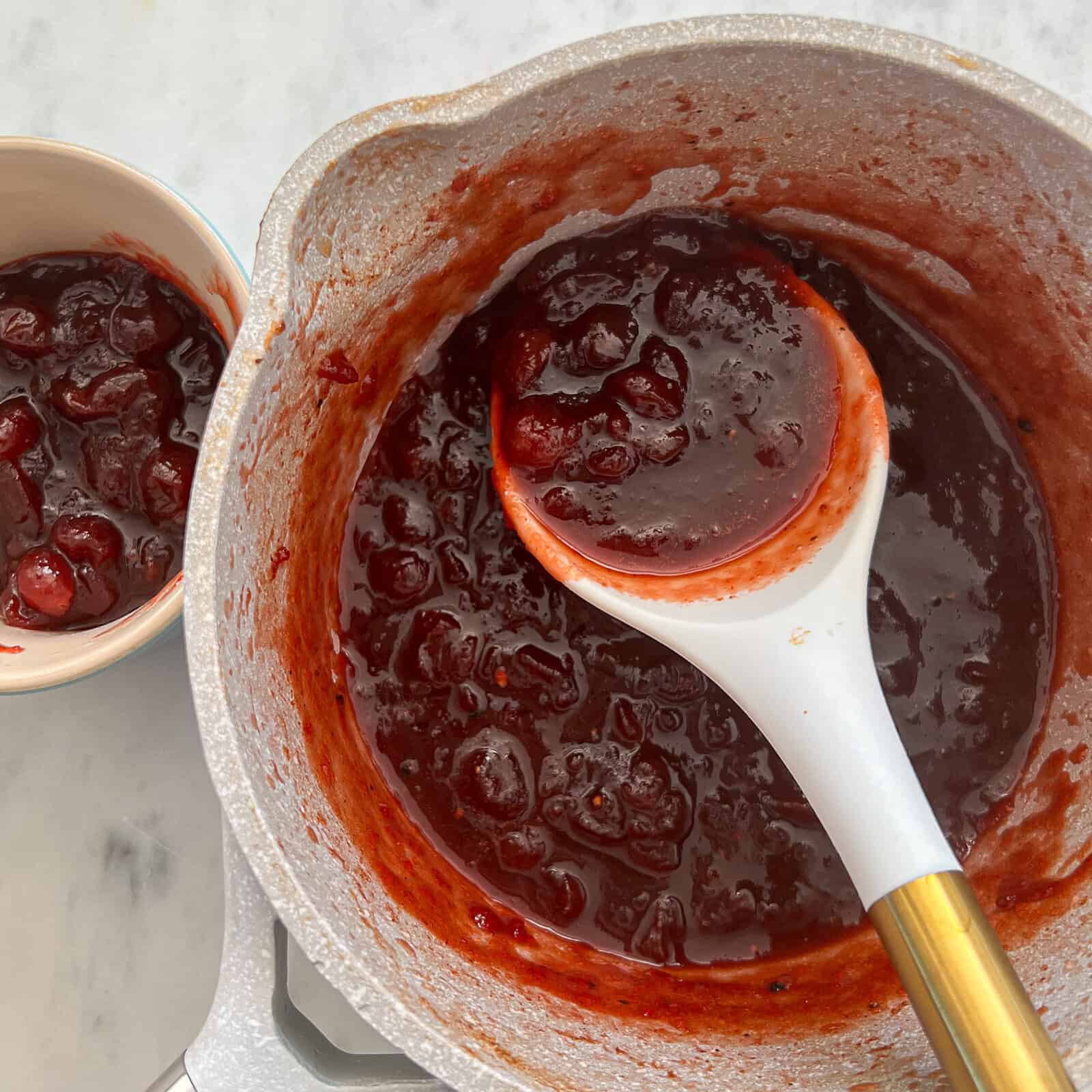 Recipe for Homemade Honey Cranberry BBQ Sauce