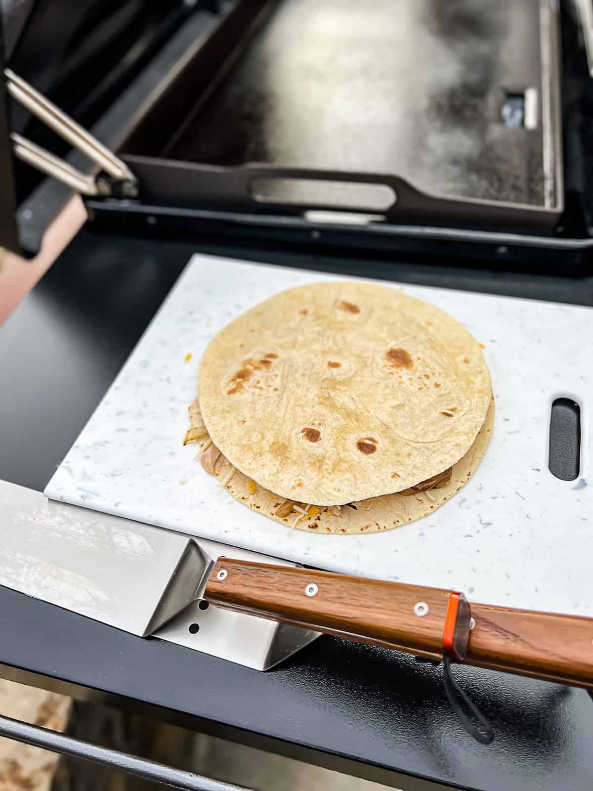 Griddle Quesadilla with for Traeger Flatrock Accessory Spatulas for Hibachi cooking