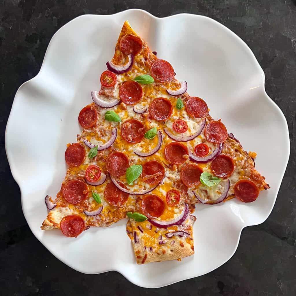 Christmas Tree Pizza Trend Recipe 2023 - Sip Bite Go