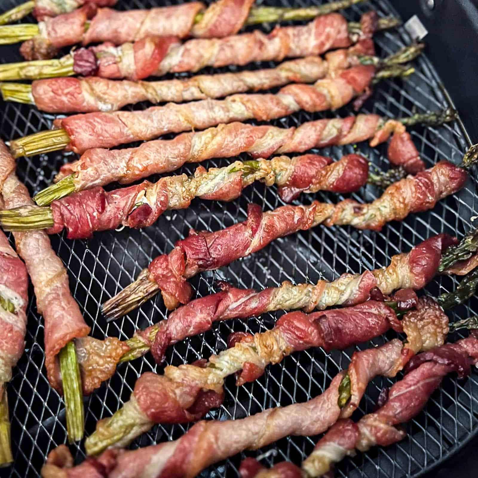 Air Fryer Bacon Wrapped Asparagus Recipe