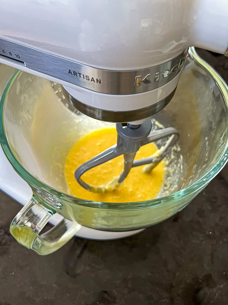 Using a Kitchenaid Stand Mixer to make Apple Bread Mini Loaves