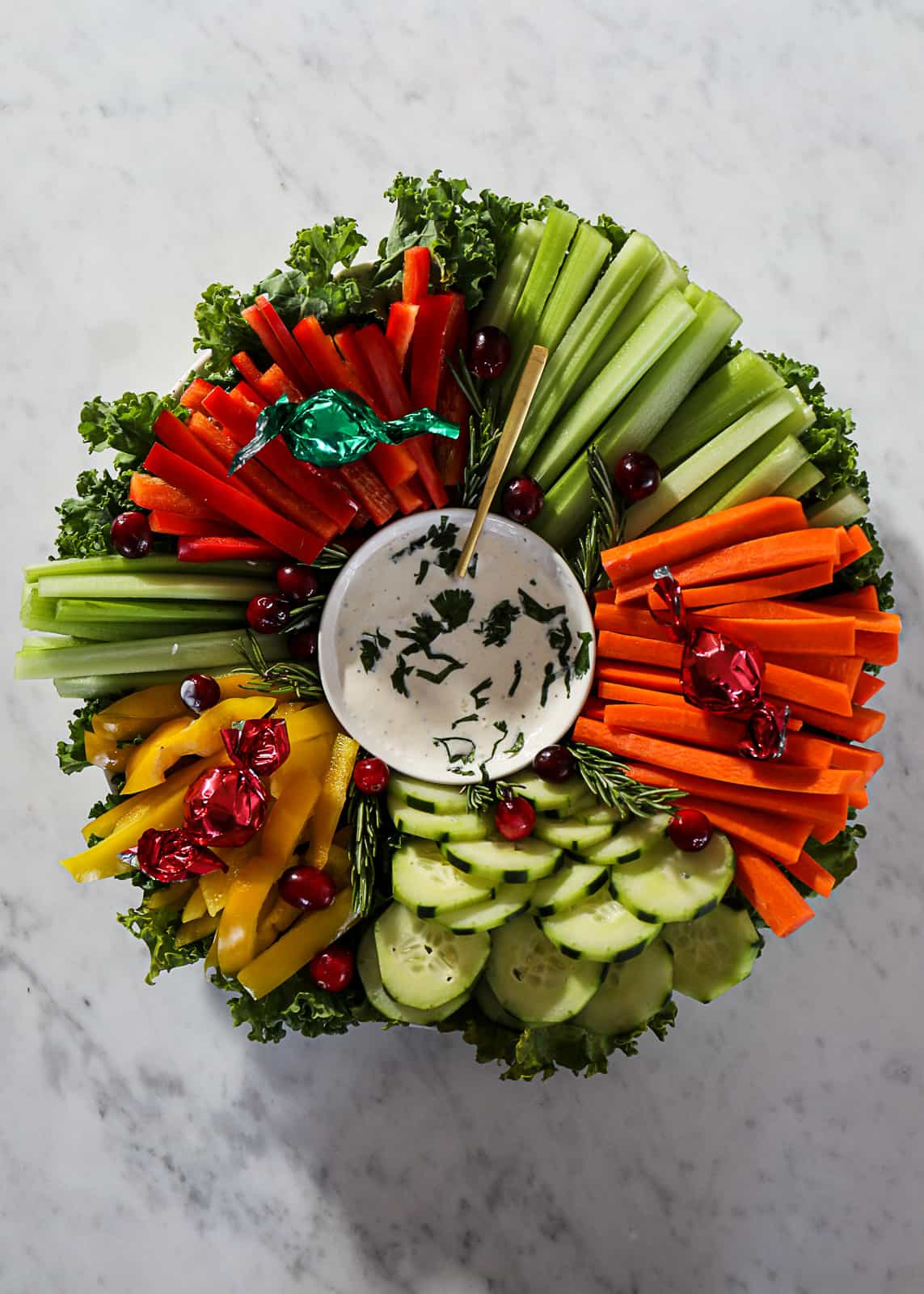 Veggie Tray with Fresh Cut Vegetables