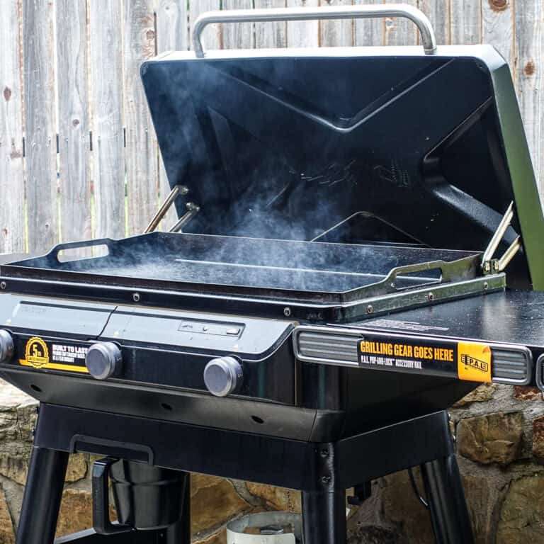 How To Clean Traeger Flatrock Griddle After Cooking Sip Bite Go how-to-clean-traeger-flatrock-griddle-after-cooking-sip-bite-go
