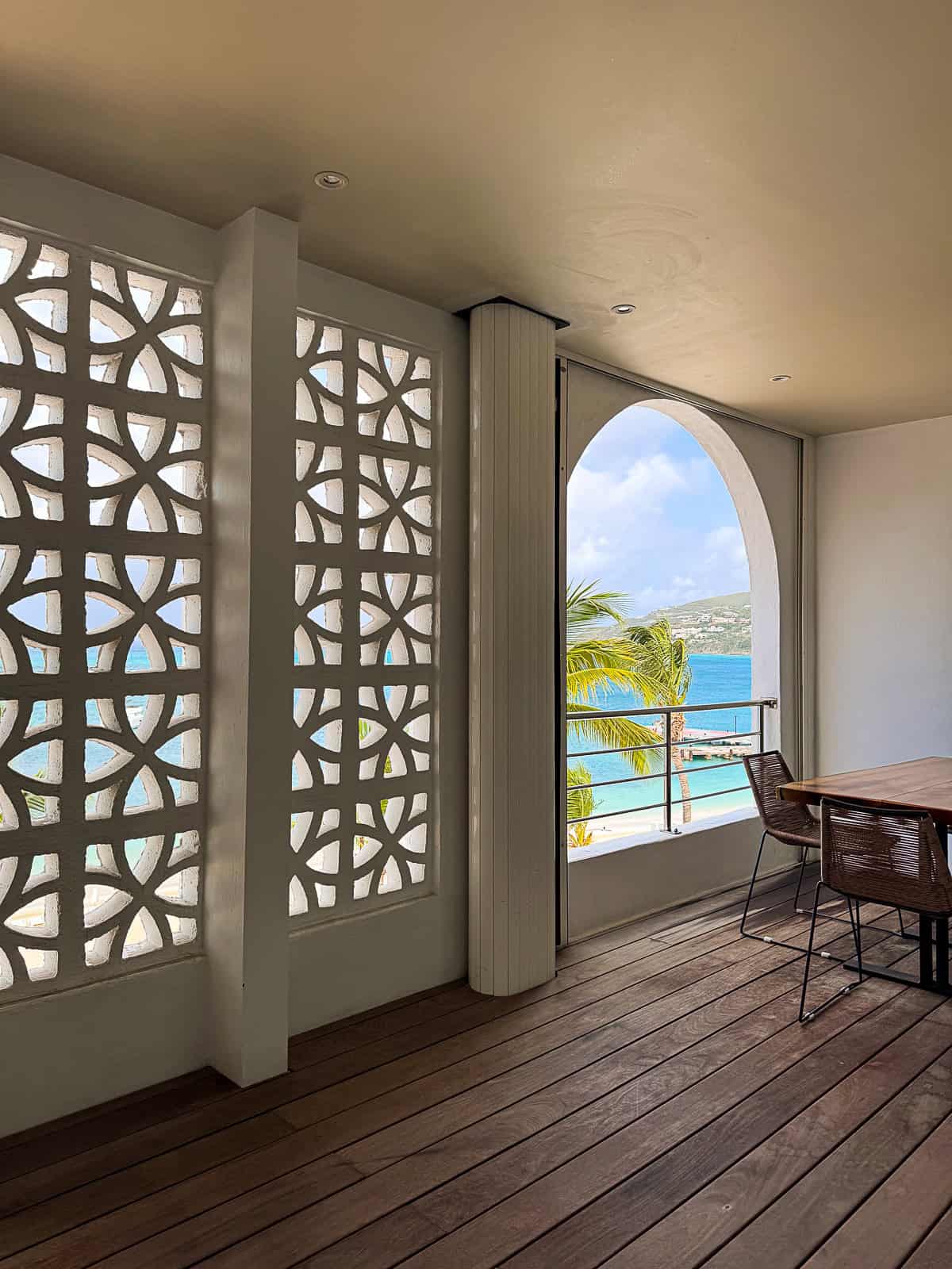 Holland House Ocean View Room Balcony with Table
