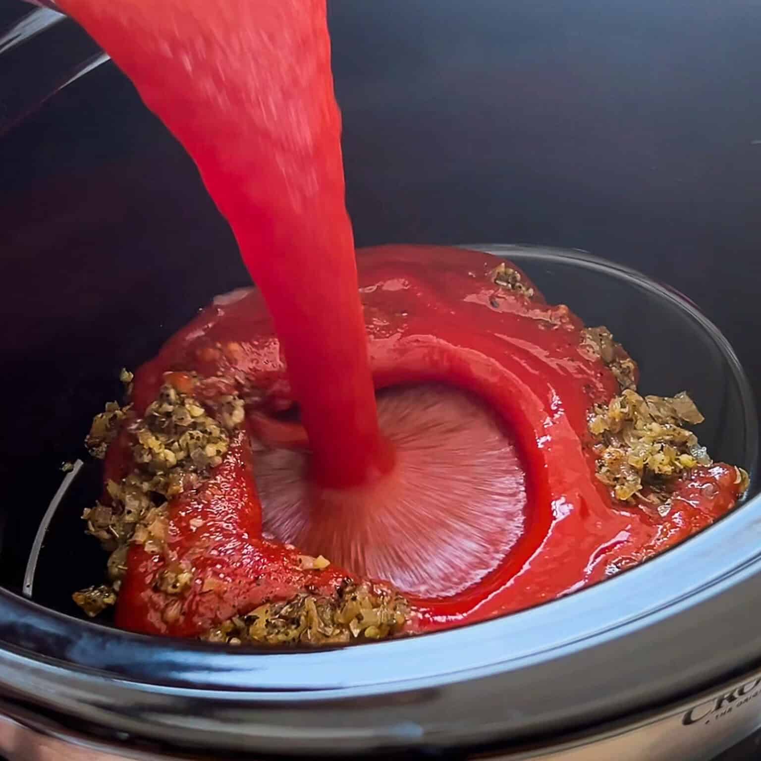 Slow Cooker Spaghetti and Meatballs - Sip Bite Go