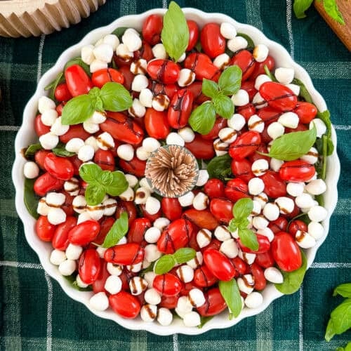 Caprese wreath appetizer for Christmas